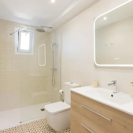 Appartement Amplio Con Parking En *